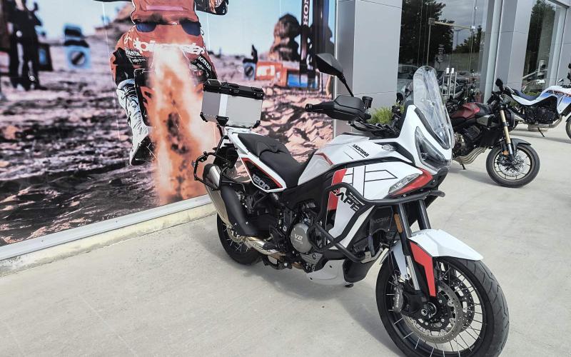 Moto Morini X-Cape 1200
